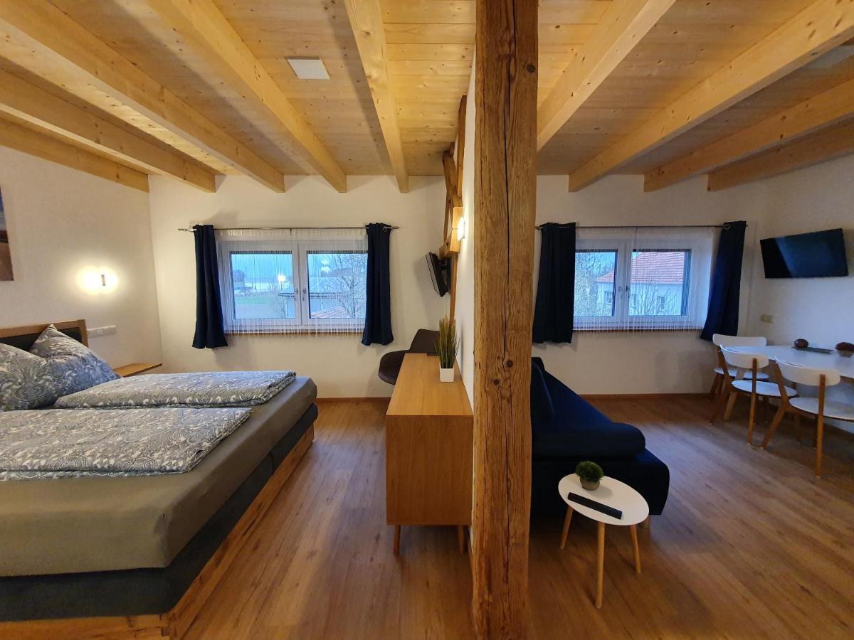 Bed & Breakfast Haag am Hausruck Bagian luar foto